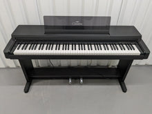 Load image into Gallery viewer, Yamaha Clavinova CLP-550 digital piano in black finish spares / repair 24208