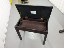 Load image into Gallery viewer, Yamaha Clavinova CLP-810s Digital Piano and stool in dark rosewood stock # 24197