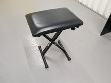 Load image into Gallery viewer, Yamaha P-105 digital portable piano and fixed stand 3 pedals black stock #24214