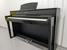Load image into Gallery viewer, Yamaha Clavinova CLP-735 in polished ebony with stool and manuals stock nr 24222