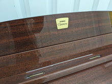 Load image into Gallery viewer, Yamaha Clavinova CLP-280 in Polished Glossy Mahogany finish stock nr 24130