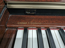 Load image into Gallery viewer, Yamaha Clavinova CLP-280 in Polished Glossy Mahogany finish stock nr 24130