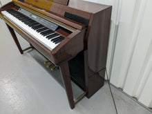 Load image into Gallery viewer, Yamaha Clavinova CLP-280 in Polished Glossy Mahogany finish stock nr 24130
