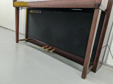 Load image into Gallery viewer, Yamaha Clavinova CLP-280 in Polished Glossy Mahogany finish stock nr 24130