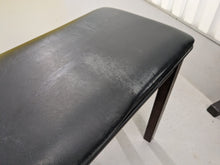 Load image into Gallery viewer, Yamaha Clavinova CVP-203 Digital Piano arranger with stool stock nr 24235