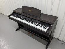 Load image into Gallery viewer, Yamaha Clavinova CLP-820 Digital Piano in dark rosewood stock nr 24250