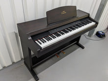 Load image into Gallery viewer, Yamaha Clavinova CLP-820 Digital Piano in dark rosewood stock nr 24250
