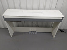 Load image into Gallery viewer, Thomann Digital Piano DP-33 in satin white stock number 24245