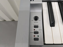 Load image into Gallery viewer, Thomann Digital Piano DP-33 in satin white stock number 24245
