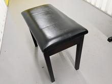 Load image into Gallery viewer, Yamaha Clavinova CLP-840 Digital Piano and stool in rosewood stock # 24239