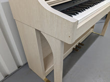 Load image into Gallery viewer, Roland HP-204 Premium Digital Piano light oak (white ash) Stock nr 24260