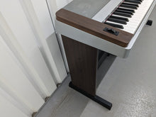 Load image into Gallery viewer, Yamaha DGX-640 rosewood portable grand piano keyboard 3 pedals stock #24261