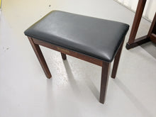 Load image into Gallery viewer, Yamaha Clavinova CLP-150 digital piano in mahogany finish stock #24314