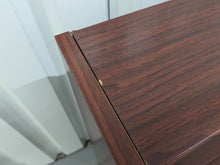 Load image into Gallery viewer, Yamaha Clavinova CLP-240 Digital Piano in mahogany finish stock nr 24326