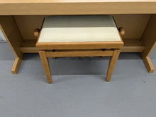 Load image into Gallery viewer, Yamaha Arius YDP-161 Digital Piano in cherry wood clavinova keyboard stock #24323