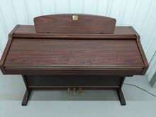 Load image into Gallery viewer, Yamaha Clavinova CVP-206 piano arranger in mahogany finish stock nr 24324