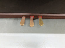 Load image into Gallery viewer, Yamaha Clavinova CVP-206 piano arranger in mahogany finish stock nr 24324