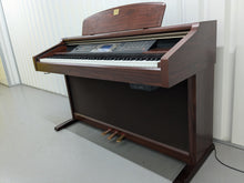 Load image into Gallery viewer, Yamaha Clavinova CVP-206 piano arranger in mahogany finish stock nr 24324
