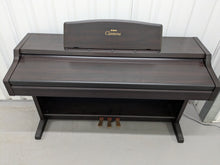 Load image into Gallery viewer, Yamaha Clavinova CLP-840 Digital Piano in dark rosewood finish stock # 24289