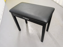 Load image into Gallery viewer, Yamaha clavinova CLP-625 digital piano in satin black colour stock # 22339