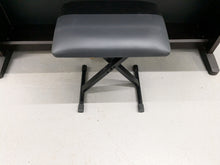 Load image into Gallery viewer, Yamaha Clavinova CVP-202 Digital Piano arranger Full Size 88 keys stock nr 24344