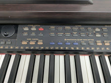Load image into Gallery viewer, Yamaha Clavinova CVP-202 Digital Piano arranger Full Size 88 keys stock nr 24344
