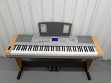 Load image into Gallery viewer, Yamaha DGX-640 rosewood portable grand piano keyboard 3 pedals stock #24373