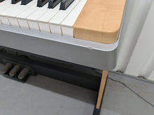 Load image into Gallery viewer, Yamaha DGX-640 rosewood portable grand piano keyboard 3 pedals stock #24373