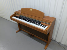 Load image into Gallery viewer, Yamaha Clavinova CLP-950 Digital Piano in cherry wood finish stock nr 24423
