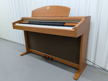Load image into Gallery viewer, Yamaha Clavinova CLP-950 Digital Piano in cherry wood finish stock nr 24423