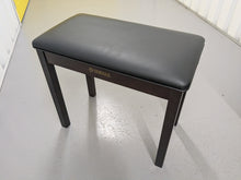 Load image into Gallery viewer, Yamaha Clavinova CVP-501 Digital Piano / arranger in rosewood. stock # 24417