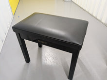 Load image into Gallery viewer, Yamaha Clavinova CLP-480PE digital piano + stool in glossy black stock #24433