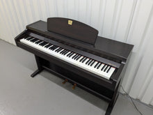 Load image into Gallery viewer, Yamaha Clavinova CLP-910 Digital Piano in rosewood, weighted keys stock nr 24448