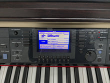 Load image into Gallery viewer, Yamaha Clavinova CVP-401 Digital Piano / arranger in rosewood with stool stock nr 24445