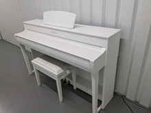Load image into Gallery viewer, Yamaha Clavinova CLP-735 in satin white with heigh-adjustable stool stock nr 24465