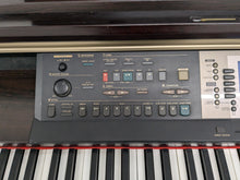 Load image into Gallery viewer, Yamaha Clavinova CVP-205 in rosewood with big speakers in base stock nr 24471