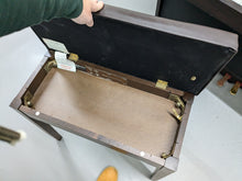 Load image into Gallery viewer, Yamaha Clavinova CVP-205 in rosewood with big speakers in base stock nr 24471