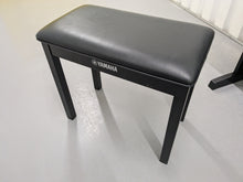 Load image into Gallery viewer, Yamaha Arius YDP-162 Digital Piano satin black clavinova keyboard stock #24483