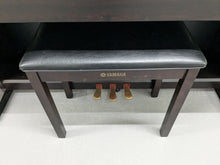 Load image into Gallery viewer, Yamaha Clavinova CVP-301 Digital Piano / arranger in rosewood. stock # 24481