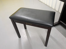 Load image into Gallery viewer, Yamaha Clavinova CVP-301 Digital Piano / arranger in rosewood. stock # 24481