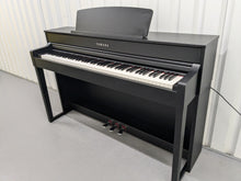 Load image into Gallery viewer, Yamaha Clavinova CLP-575 in satin black finish+ stool stock # 24502
