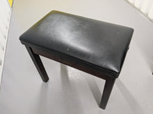 Load image into Gallery viewer, YAMAHA CLAVINOVA CLP-270 DIGITAL PIANO AND STOOL IN DARK ROSEWOOD stock nr 24510