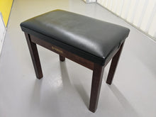 Load image into Gallery viewer, YAMAHA CLAVINOVA CLP-270 DIGITAL PIANO AND STOOL IN MAHOGANY FINISH stock #24538