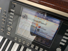 Load image into Gallery viewer, YAMAHA CLAVINOVA CVP-309PM DIGITAL PIANO IN GLOSSY MAHOGANY stock 24517