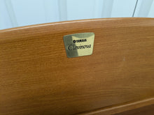 Load image into Gallery viewer, Yamaha Clavinova CLP-950 Digital Piano in cherry wood finish stock nr 24571