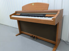 Load image into Gallery viewer, Yamaha Clavinova CLP-950 Digital Piano in cherry wood finish stock nr 24571