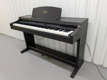Load image into Gallery viewer, Yamaha Clavinova CLP-820 Digital Piano in dark rosewood stock nr 24585