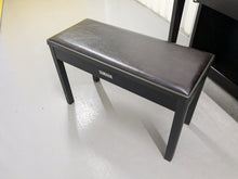 Load image into Gallery viewer, Yamaha Clavinova CLP-470 in dark rosewood with wooden keys action + stool stock no 24597