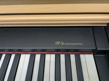 Load image into Gallery viewer, Roland HP-3E Digital Piano and stool in light oak finish Stock nr 24628