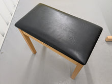 Load image into Gallery viewer, Roland HP-3E Digital Piano and stool in light oak finish Stock nr 24628